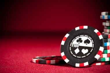 draw cambodia mobile app interface showing live dealer table and sportsbook markets
