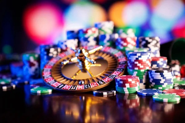draw cambodia live-dealer table interface showing betting layout and live video feed